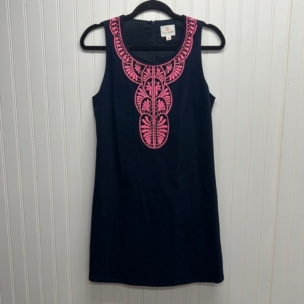 Julie Brown Navy Stretch Sheath Dress with‎ Pink Applique SZ 6